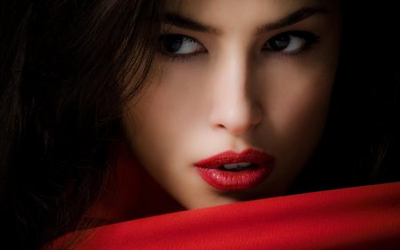 Red Makeup Style on beautiful woman